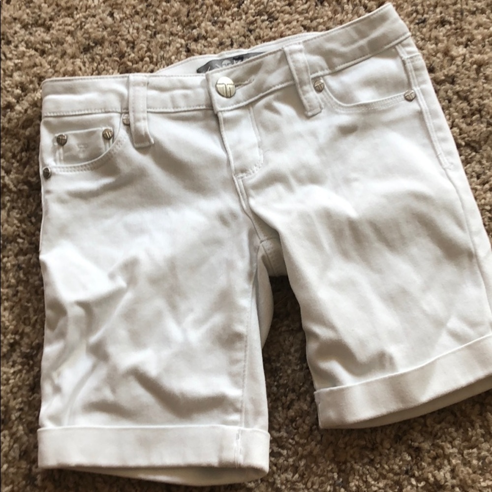 E.U.C. Tractor Jean Shorts (Girls)
